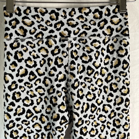 The Upside Leopard Leggings Size Small - Picture 9 of 11